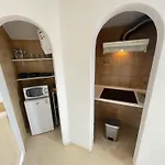 דירה 501.serene With Large Terrace And Pool